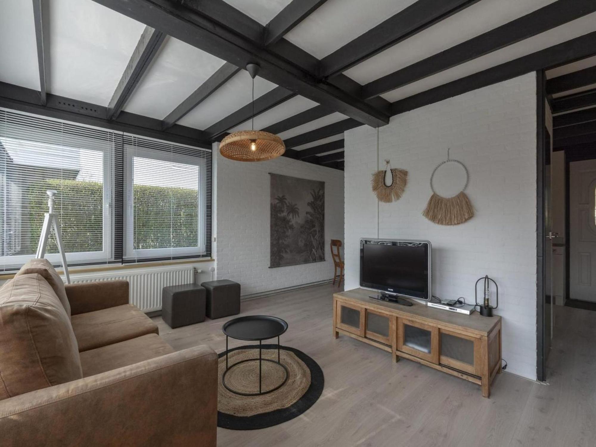 Attractive Bungalow With Modern Furnishings Sint Maartensvlotbrug Exterior foto